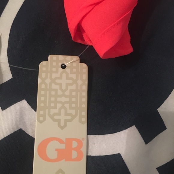 Hot pink Gianni Bini blouse - Picture 3 of 3